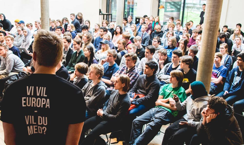 Kickstart Din Karriere: Bliv Kommunikationsstudent hos Europabevægelsen